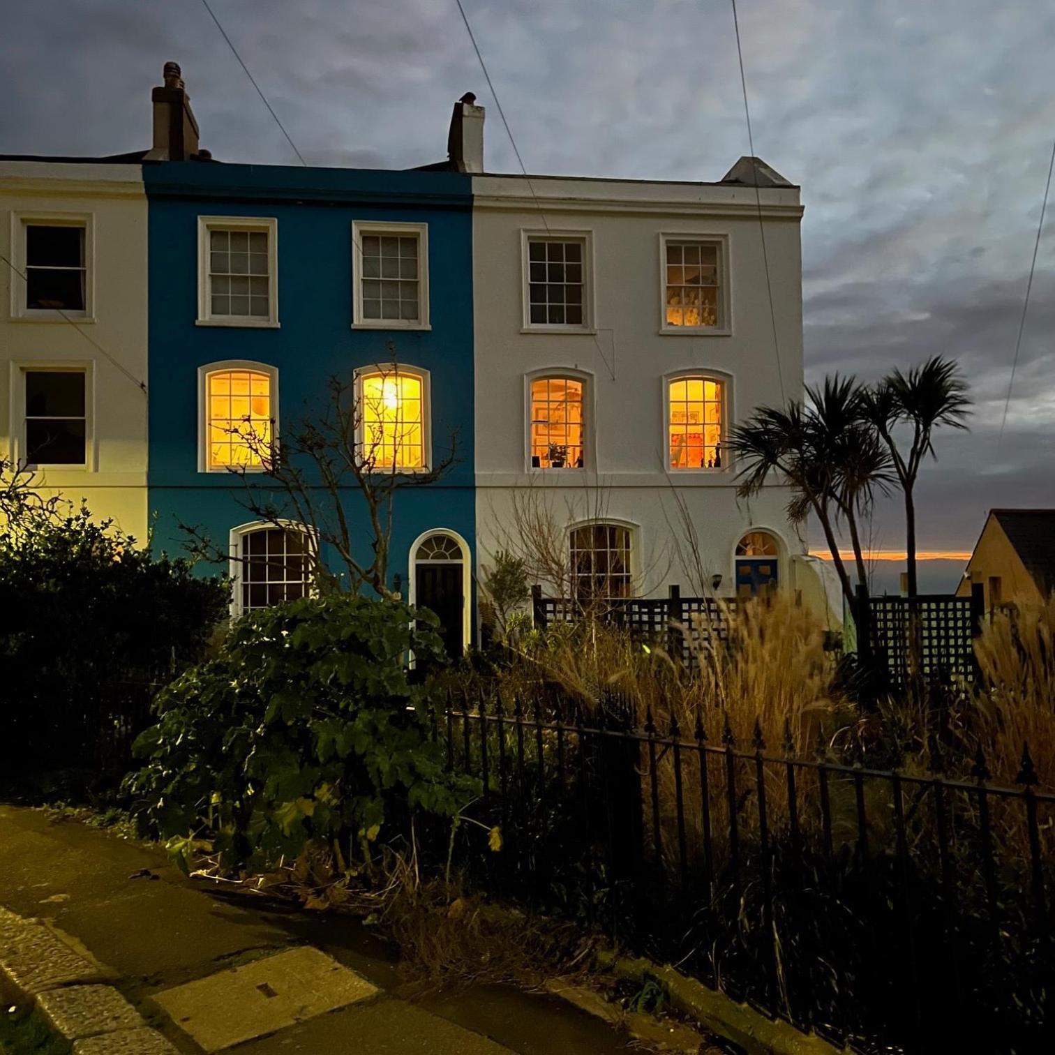 Buttercup Off-street Parking 2 Large Suvs 3 Minutes To St Leonards-on-Sea
